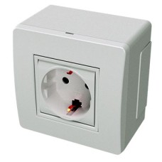 Коробка в сборе с силовой розеткой, коричневая (розница) Коробка в сборе с силовой розеткой, коричневая (розница)