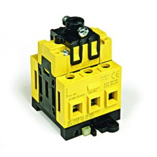 Выключатель нагрузки трёхполюсный с установкой на монтажную плату сер Выключатель нагрузки трёхполюсный с установкой на монтажную плату сер