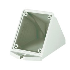 Коробка для настенного монтажа с наклоном розеток с фланцем 84*106 мм Коробка для настенного монтажа с наклоном розеток с фланцем 84*106 мм